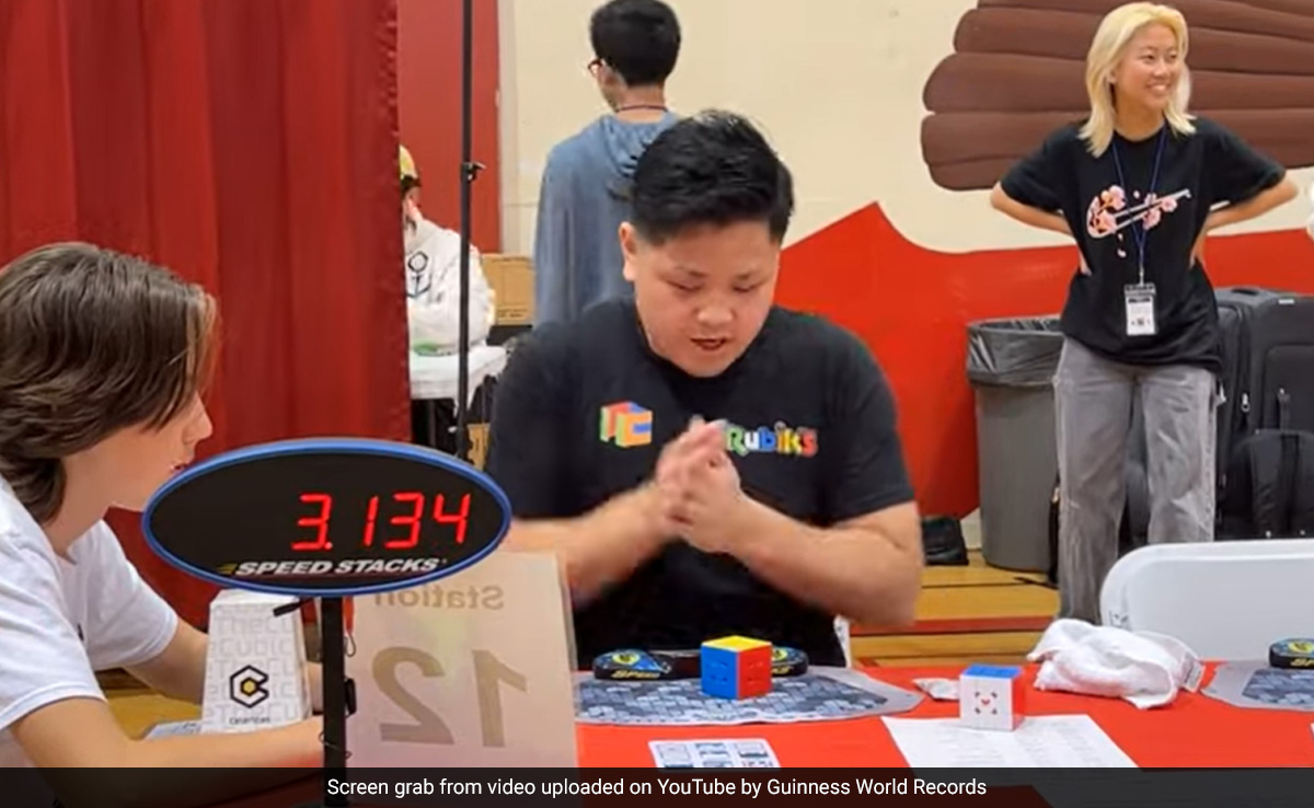Watch: Crowd Goes Wild As Max Park Solves Rubik's Cube In 3 Seconds