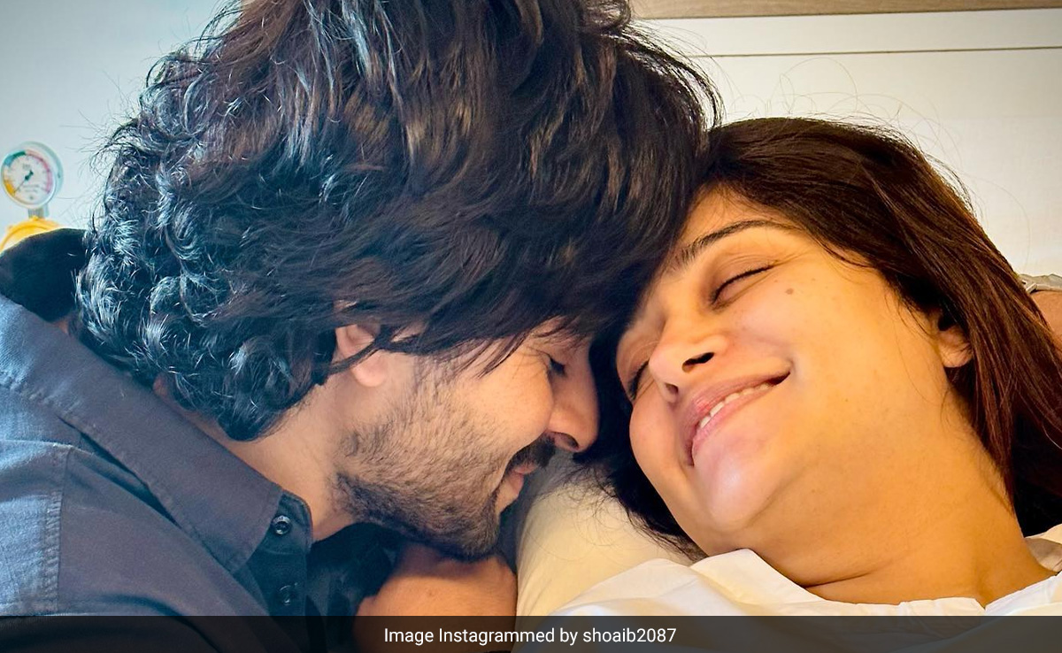 Shoaib Ibrahim Shares First Pic With Dipika Kakar After Baby's Birth: "The Parenthood Journey Begins"