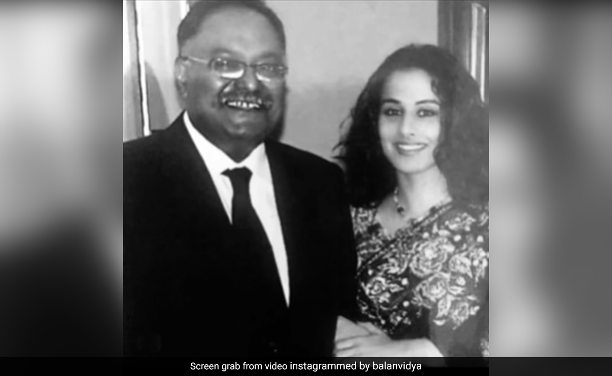 Vidya Balan Remembers <i>Parineeta</i> Director Pradeep Sarkar: "Thank You For Believing In Me Even When I Didn't"