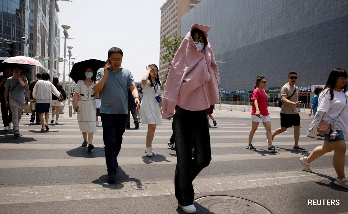 Beijing Swelters In Extreme Heat, Over 40 Degrees Recorded For 3rd Day