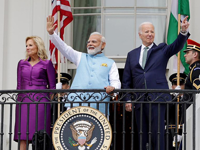 '<i>Chaiyya Chaiyya</i>', 'Modi' Chants Welcome PM At White House