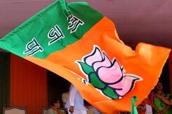 भारतीय जनता पार्टी के साथ गठबंधन चाहती है जेडीएस : सूत्र भारतीय जनता पार्टी के साथ गठबंधन चाहती है जेडीएस : सूत्र