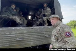 Putin's Mercenary Fighters Turn On Russia, March Towards Major City Putin's Mercenary Fighters Turn On Russia, March Towards Major City