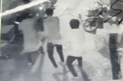 On CCTV: 4 Injured In Firing In Delhi's Jafrabad, Gang War Suspected On CCTV: 4 Injured In Firing In Delhi's Jafrabad, Gang War Suspected