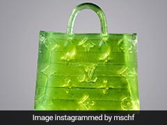 This Microscopic Louis Vuitton Bag Is Smaller Than A Grain Of Salt