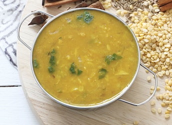 5 Protein-Rich Dal Soup Recipes For Your Weight Loss Diet 5 Protein-Rich Dal Soup Recipes For Your Weight Loss Diet