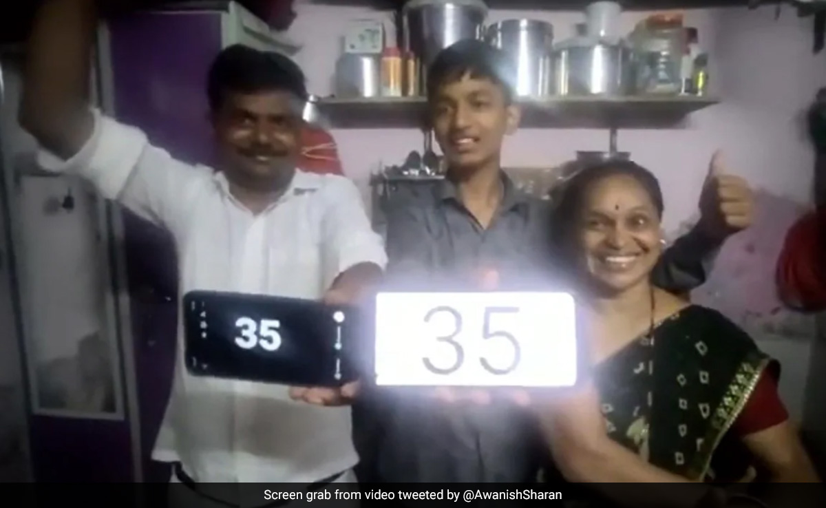 Watch: Mumbai Family Rejoices After Son Scores 35% In Class 10 Board Exams