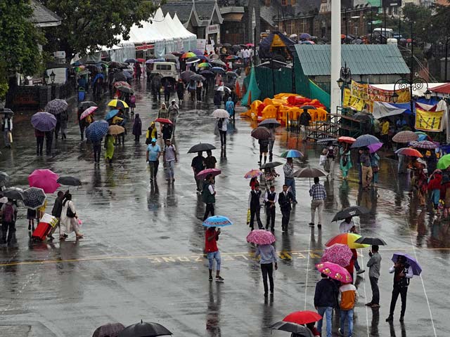 Monsoon Fury Ravages North India, Other Top Stories