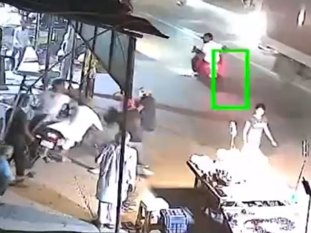 Video: 70-Year-Old Delhi Man Robbed Of Rs 1 Lakh At Gunpoint