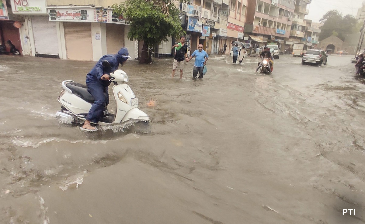 9 Killed In Gujarat Due To Heavy Rain In Last 48 Hours