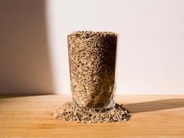 Cumin Seeds Benefits: मुंह की बदबू को दूर करने के लिए ऐसे करें जीरे का इस्तेमाल, यहां जानें... Cumin Seeds Benefits: मुंह की बदबू को दूर करने के लिए ऐसे करें जीरे का इस्तेमाल, यहां जानें...