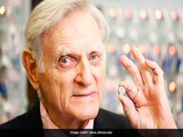 John Goodenough, Oldest Nobel Laureate Who Created Lithium-Ion Battery, Dies At 100 John Goodenough, Oldest Nobel Laureate Who Created Lithium-Ion Battery, Dies At 100