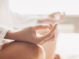 International Yoga Day 2023: योगा के बाद क्या खाना चाहिए क्या नहीं, यहां देखें डाइट चार्ट International Yoga Day 2023: योगा के बाद क्या खाना चाहिए क्या नहीं, यहां देखें डाइट चार्ट