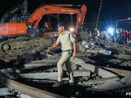 Odisha Train Accident: पिछले साल की ऑडिट रिपोर्ट में रेल सुरक्षा पर जताई गई थी गंभीर चिंता Odisha Train Accident: पिछले साल की ऑडिट रिपोर्ट में रेल सुरक्षा पर जताई गई थी गंभीर चिंता