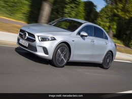 Mercedes Is Adding ChatGPT To Its Car Voice Assistant In US Mercedes Is Adding ChatGPT To Its Car Voice Assistant In US