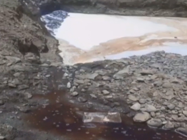 राजस्थान के झालावाड़ में 3 करोड रुपये की कीमत की बीयर को नालों में बहा दिया गया