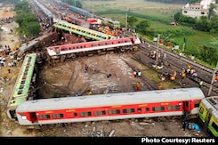 "Could Feel The Bogey Toppling": Survivors Recount Odisha Train Crash "Could Feel The Bogey Toppling": Survivors Recount Odisha Train Crash