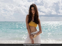 श्वेता तिवारी की बेटी पलक खुले बालों में लगीं हद गॉर्जियस, बीच PHOTO देख लोग बोले- समझ नहीं आता मां कौन है और बेटी कौन श्वेता तिवारी की बेटी पलक खुले बालों में लगीं हद गॉर्जियस, बीच PHOTO देख लोग बोले- समझ नहीं आता मां कौन है और बेटी कौन