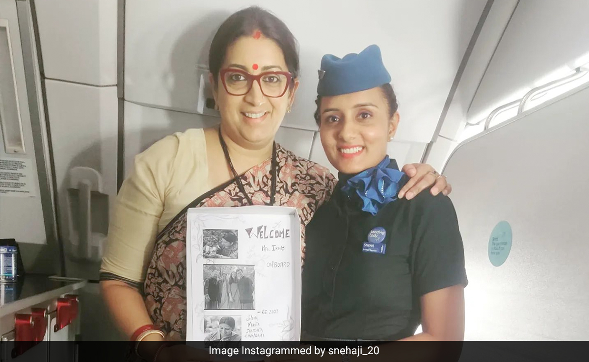 IndiGo Cabin Crew's "Sweet Note" Wins Over Union Minister Smriti Irani