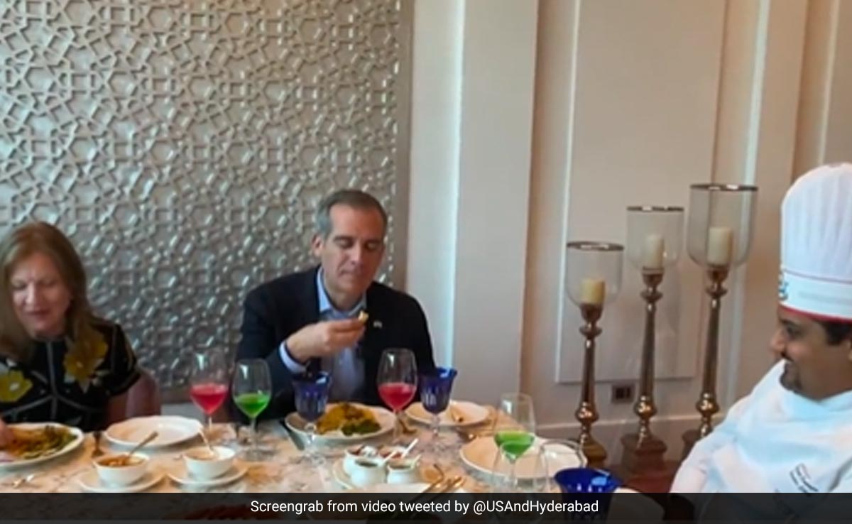 ''Yum'': US Ambassador Relishes Hyderabadi Food Prepared By 5-Star Hotel Chef