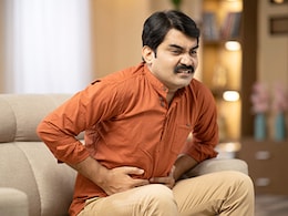 दस्त लग गए हैं और कुछ भी खाने पर भागना पड़ रहा है बाथरूम, तो इस मसाले का पानी दूर कर देगा दिक्कत दस्त लग गए हैं और कुछ भी खाने पर भागना पड़ रहा है बाथरूम, तो इस मसाले का पानी दूर कर देगा दिक्कत