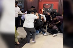 Watch: Massive Fight In Noida Restaurant. Staff Dragged, Punched Watch: Massive Fight In Noida Restaurant. Staff Dragged, Punched