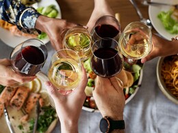 New Year 2026: इन 5 अंगों को बर्बाद कर देती है खाली पेट शराब पीने की गलती, सिर्फ नशा नहीं, बॉडी शॉक है ये