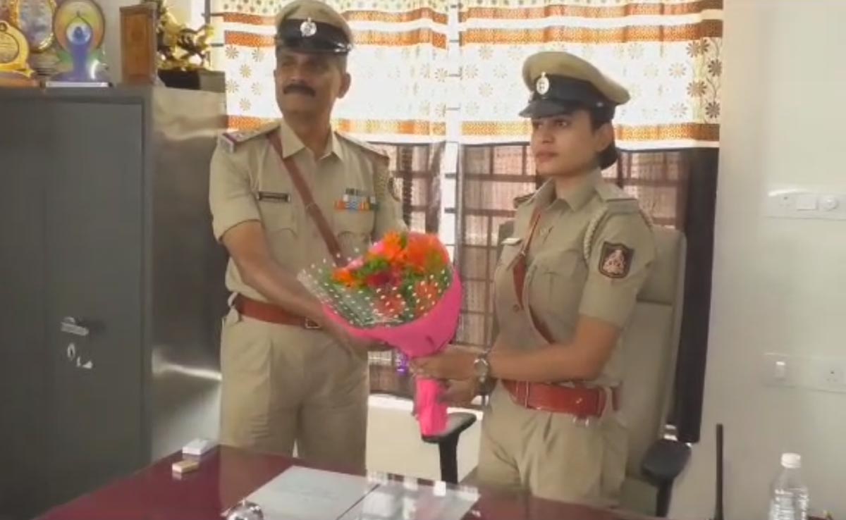 Karnataka Cop's Moment Of Pride: Daughter Takes Charge Of Police Station