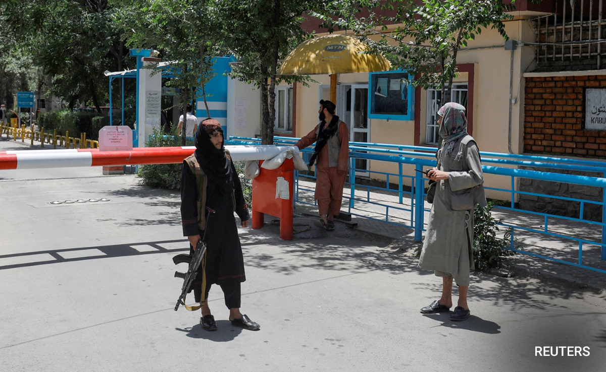 Taliban Central Bank Chief Meets Chinese Envoy, Discusses Business