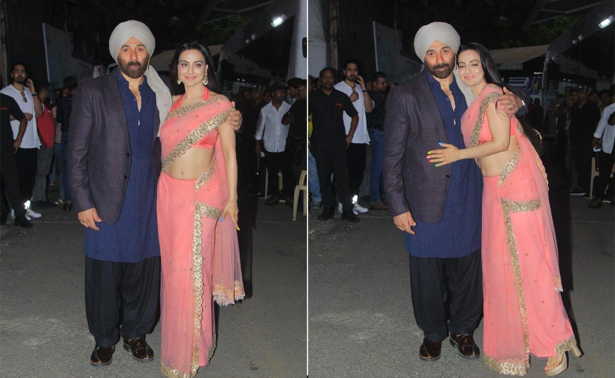 On <i>Gadar 2</i> Duty, Sunny Deol And Ameesha Patel Were Dressed As Tara Singh And Sakina