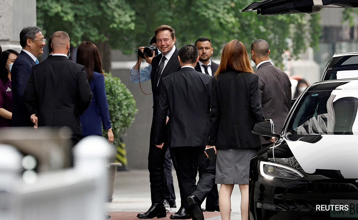 16-Course Meal, Praised As "Brother Ma": Elon Musk's Big China Welcome