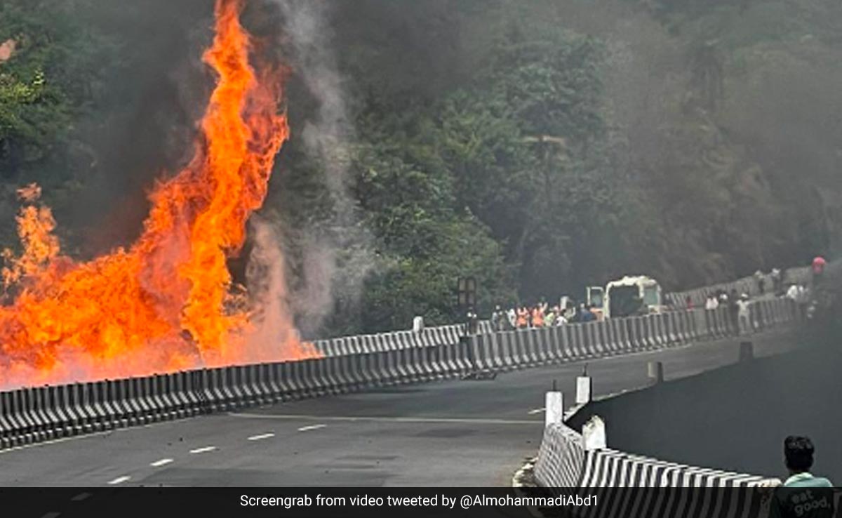 Video: Truck Bursts Into Flames On Mumbai-Pune Expressway, 4 Killed