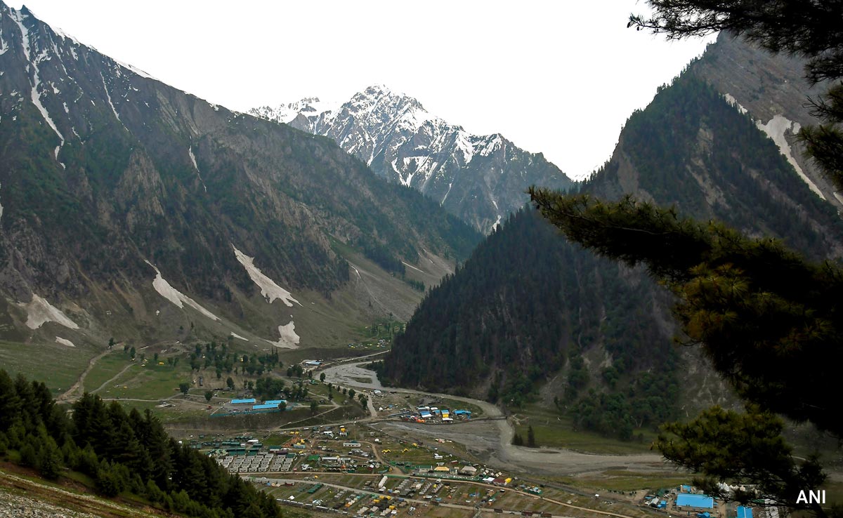 Home Ministry Undertakes Security Review Ahead Of Amarnath Yatra