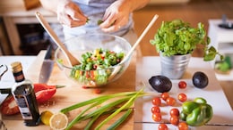 Weight Loss Salads: 3 Key Tips For Healthy Dressings, Veggies And Toppings