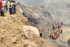 3 Killed, Many Feared Trapped As Illegal Coal Mine Collapses Near Dhanbad 3 Killed, Many Feared Trapped As Illegal Coal Mine Collapses Near Dhanbad