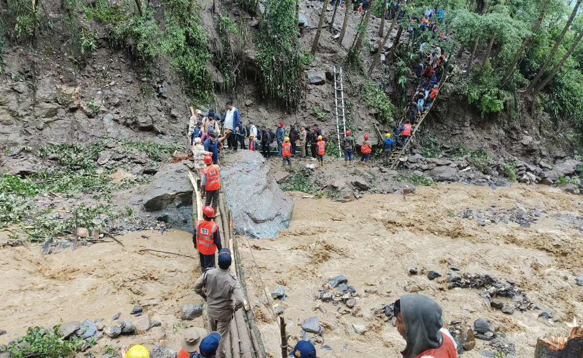 Army Rescues 3,500 Tourists Stranded In Sikkim After Landslide, Roadblocks