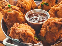 Watch: Etiquette Coach Shows How To Eat Chicken Wings Without The Mess