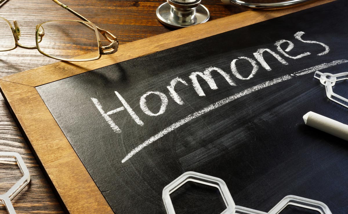 बिना किसी दवाई के हार्मोन को बैलेंस करने में मदद करेंगी ये 7 आदतें, अपनाने में भी है बेहद आसान