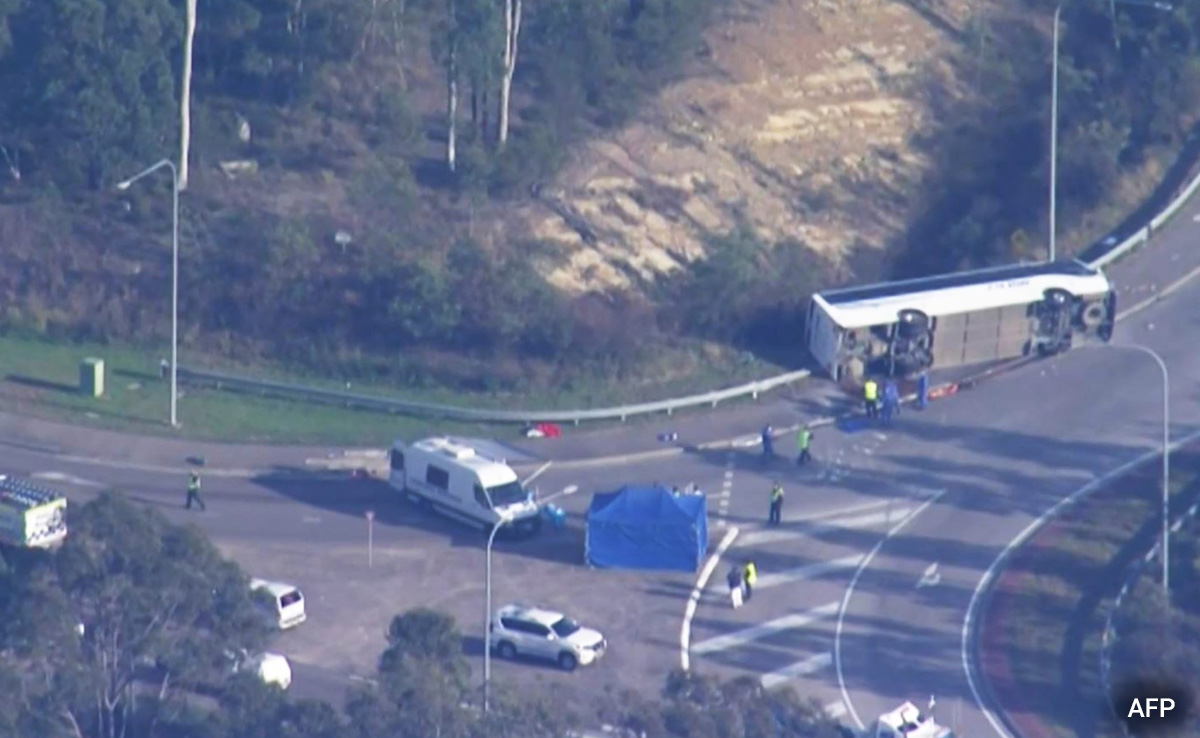 Driver Of Australia Bus That Crashed Killing 10 Charged For Dangerous Driving