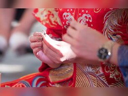 MP News: प्यार की खातिर महिला ने कराया जेंडर चेंज, फिर की प्रेमिका से शादी