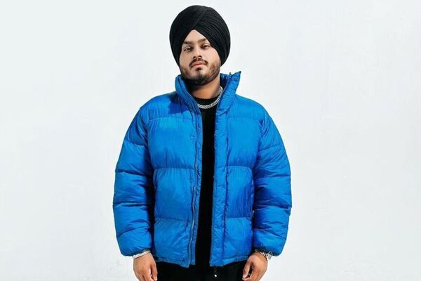 Maninder Mani's Captivating Reels and Dialogues Sweep the Internet by Storm
