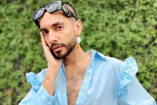 Siddharth Batra and His Grandfather Enjoy South Indian Delicacies