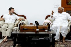 आज की सुर्खियां 8 जून : अब 23 जून को होगी पटना में विपक्ष की मेगा बैठक आज की सुर्खियां 8 जून : अब 23 जून को होगी पटना में विपक्ष की मेगा बैठक