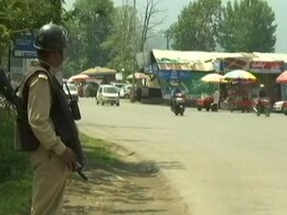 कश्मीर में CIK की तड़के बड़ी कार्रवाई, डॉक्टर से जुड़े ‘व्हाइट-कॉलर आतंकी नेटवर्क’ पर शिकंजा