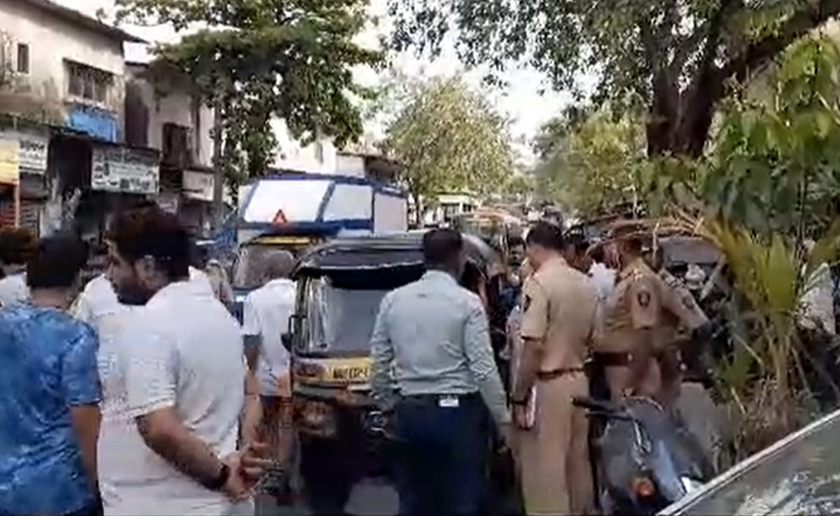 They Had An Argument In A Moving Auto. Then He Slit Her Throat