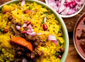 Want To Make Poha More Nutritious? Try This Quick Matki Poha Recipe Want To Make Poha More Nutritious? Try This Quick Matki Poha Recipe