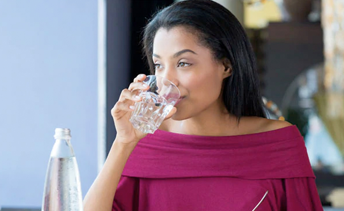 सावधान! भीषण गर्मी में जानलेवा हो सकता है डिहाइड्रेशन, जानिए इसके कारण, लक्षण, जोखिम और बचाव के तरीके