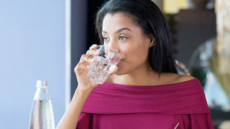 Water deficiency : सर्दियों में शरीर में हो गई है पानी की कमी? खाएं ये 5 फूड, बॉडी में बनी रहेगी नमी