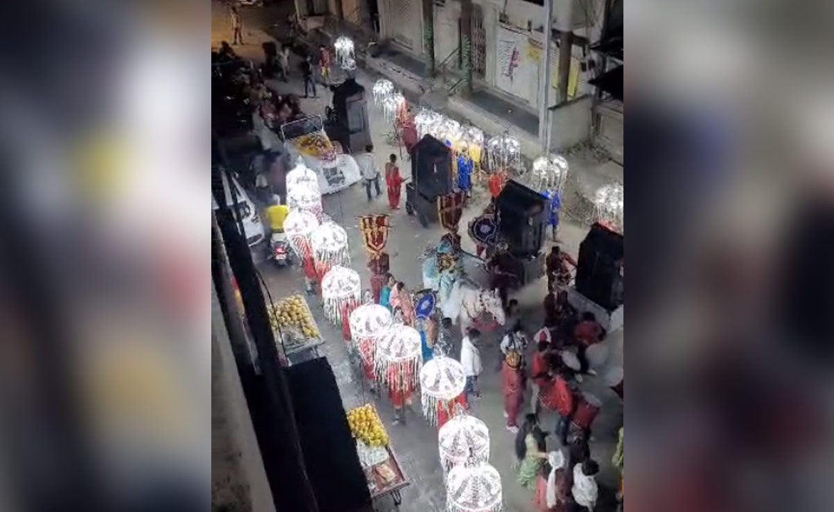 Video: Indore Hotelier Deploys Air Coolers To Beat The Heat During Marriage Procession