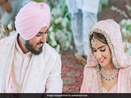 <i>Rataan Lambiyan</i> Singer Asees Kaur Marries Composer Goldie Sohel <i>Rataan Lambiyan</i> Singer Asees Kaur Marries Composer Goldie Sohel